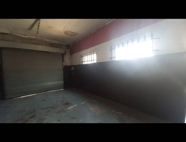 60M² WAREHOUSE TO LET IN CITY WEST